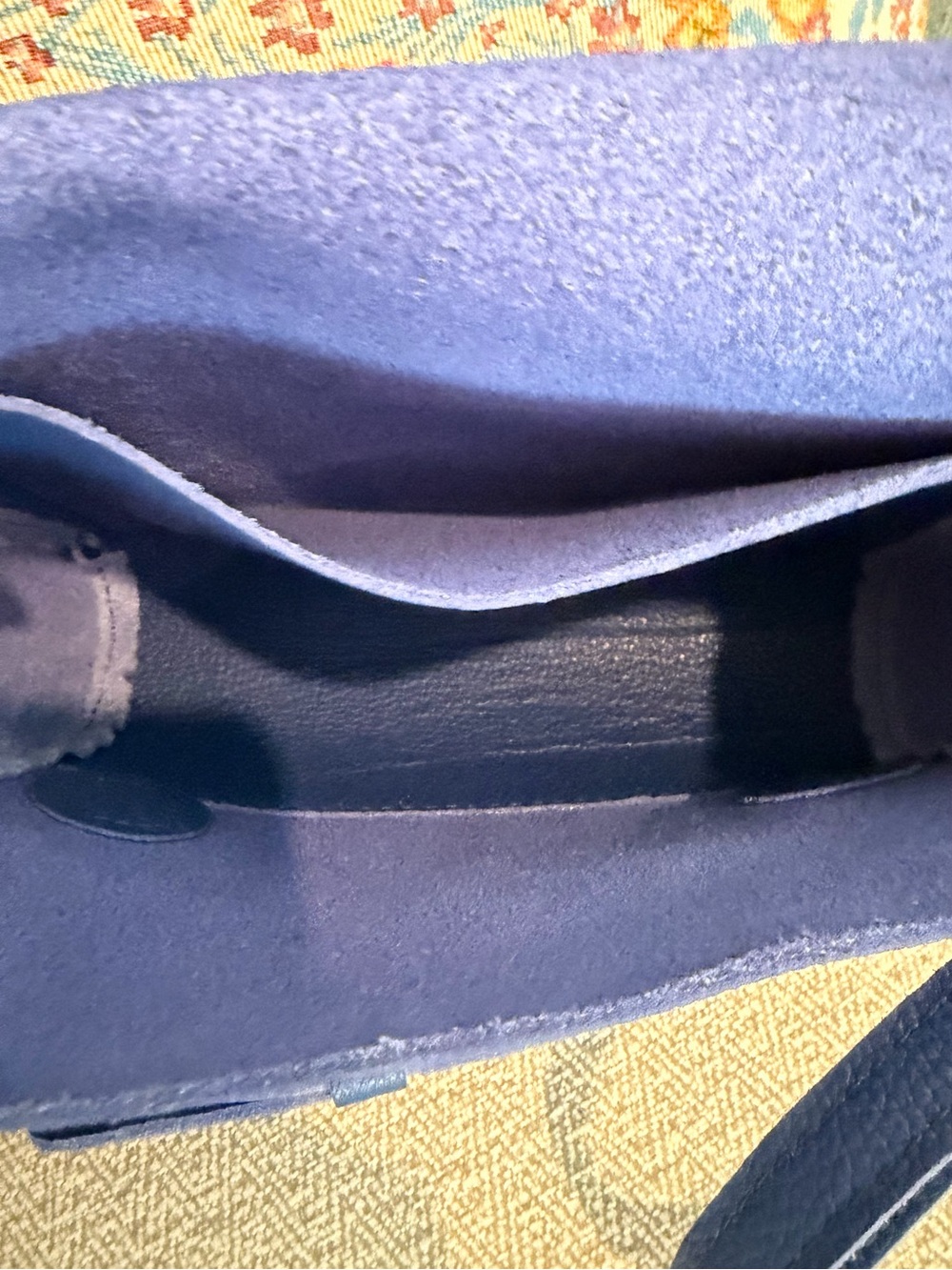 Portland Leather Medium Metro Crossbody NWT - Picture 11 of 11